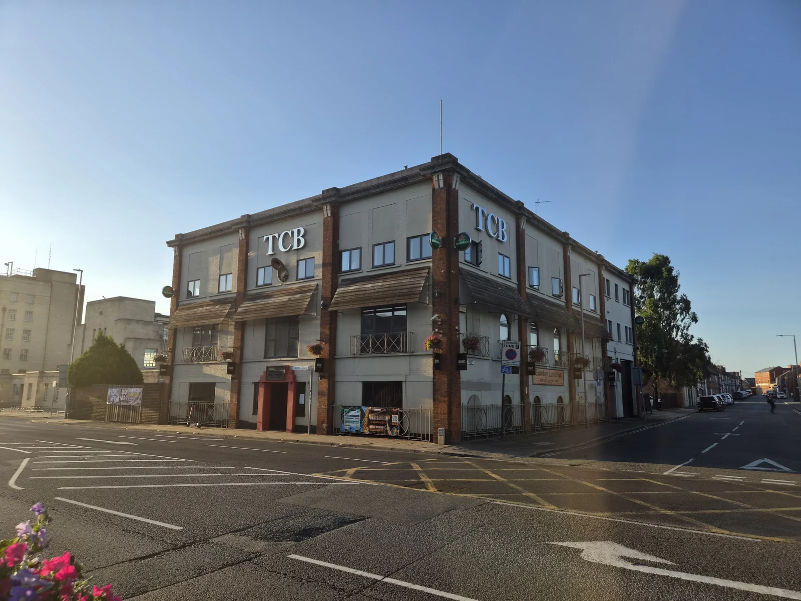 The Charles Bradlaugh exterior